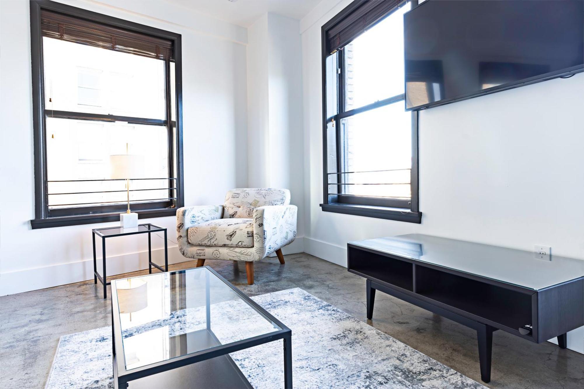 Gorgeous 2-bedroom 2-bathroom Apartamento